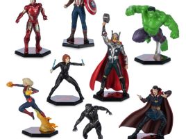 Avengers Deluxe Figure Set is available online for purchase