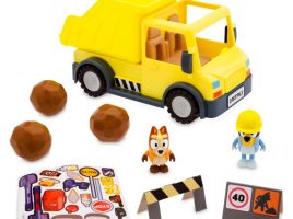 Bluey Dump Truck Play Set is now out