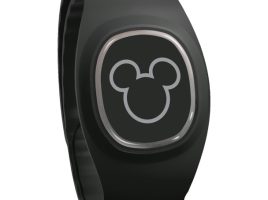 MagicBand+ Black is now out