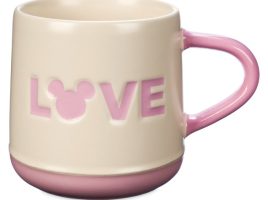Mickey Mouse Icon ”Love” Mug is now out