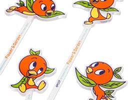 Orange Bird Garden Stake Set – EPCOT International Flower & Garden Festival 2025 has hit the shelves