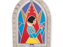 Snow White and Evil Queen Spinning Pin – Disney’s Snow White – Limited Release now available for purchase