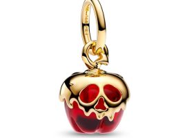Poisoned Apple Charm by Pandora – Snow White and the Seven Dwarfs available online