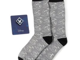 Donald Duck Gray Socks Gift Set for Adults can now be purchased online