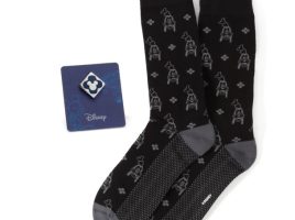 Goofy Socks Gift Set for Adults has hit the shelves