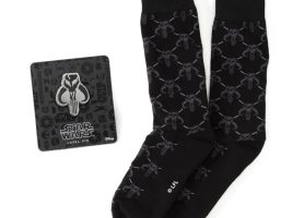 Mythosaur Charcoal Socks Gift Set for Adults – Star Wars The Mandalorian is available online