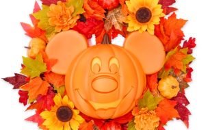Mickey Mouse Halloween Light-Up Wreath is now available