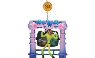 A Goofy Movie Legacy Sketchbook Ornament – 30th Anniversary – Limited Release released today