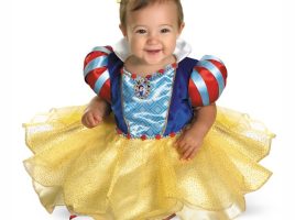 Snow White Costume for Baby by Disguise is now out