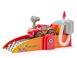 Lightning McQueen Mechanic Shop & Launcher Play Set is now out