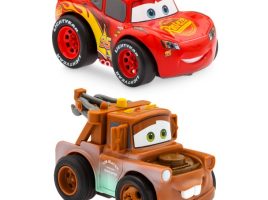 Lightning McQueen and Tow Mater Pullback Stunt Vehicles Set – Cars has hit the shelves