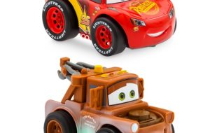 Lightning McQueen and Tow Mater Pullback Stunt Vehicles Set – Cars has hit the shelves