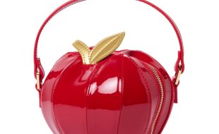 Snow White and the Seven Dwarfs Apple Bag now available online
