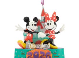 Mickey and Minnie Mouse Light-Up Ornament – Disneyland 2026 now out for purchase