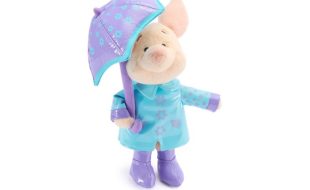 Piglet in Rainwear Plush – Winnie the Pooh – 10” – Disney Store Europe – Exclusive – Get It Here