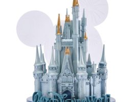 Cinderella Castle Light-Up Figurine – Walt Disney World now out