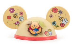 Winnie the Pooh and the Honey Tree 60th Annniversary Disney ”EAR”esistibles Collectible now out