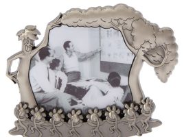 Walt Disney Flowers and Trees Pin – Walt’s Magical Moments – Limited Edition is available online for purchase