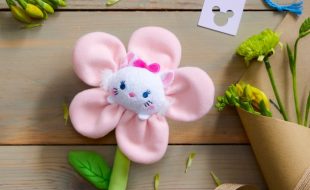 Marie Plush Flower – The Aristocats – Blooms by Disney – 14” available online