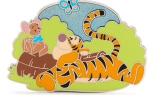 Tigger and Roo Pin – Winnie the Pooh is now out for purchase