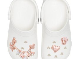 Mickey and Minnie Mouse Jibbitz Set by Crocs – Rosegold released today