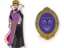 Evil Queen and Magic Mirror Build-a-Pin Set – Snow White and the Seven Dwarfs has hit the shelves for purchase