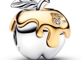 Poisoned Apple Charm by Pandora – Snow White and the Seven Dwarfs is now available