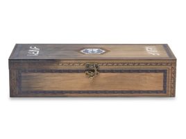 Star Wars Galaxy’s Edge Jedi LIGHTSABER Box now out