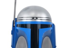 Jango Fett Voice-Changing Helmet for Adults – Star Wars Galaxy’s Edge now out