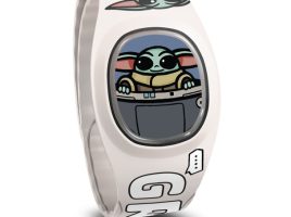 Grogu MagicBand+ – Star Wars The Mandalorian is available online