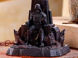 Darth Vader Light-Up Figure – Star Wars – Bronze has hit the shelves