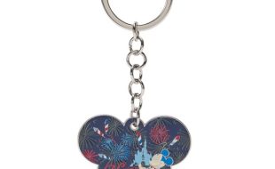 Mickey Mouse Americana ”Happy 250th” Keychain now available for purchase