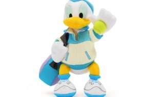 Donald Duck Tennis Plush – Mini Bean Bag 8” – Disney Store Europe