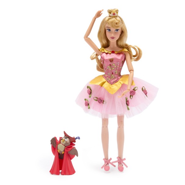 Snow White Limited Edition Doll - 17'' - Shanghai Disneyland
