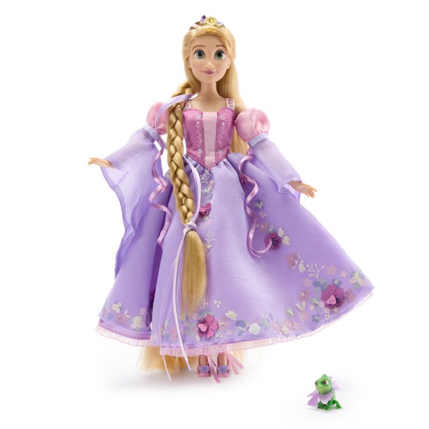 Snow White Limited Edition Doll - 17'' - Shanghai Disneyland