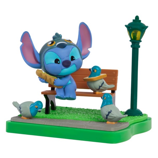 Stitch Goes Wild Scene Setter Mystery Vinyl Figure - Lilo & Stitch