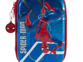 Spider-Man Zip-Up Stationery Kit now out