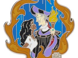Esmeralda and Frollo Pin – The Hunchback of Notre Dame 30th Anniversary – Limited Release