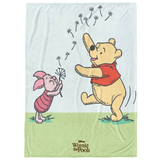 Winnie the Pooh and Piglet Plush Throw Blanket