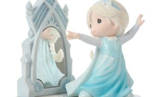 Elsa ”Let Your Love Shine” Figure by Precious Moments – Frozen