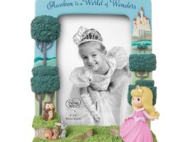 Aurora ”Awaken to a World of Wonders” Photo Frame by Precious Moments – Sleeping Beauty – 4” x 6” now out for purchase