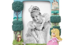 Aurora ”Awaken to a World of Wonders” Photo Frame by Precious Moments – Sleeping Beauty – 4” x 6” now out for purchase