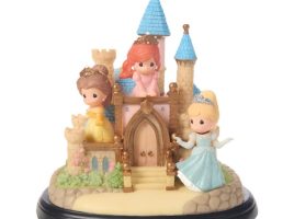 Disney Princess ”They Lived Happily Ever After” Musical Figure by Precious Moments now out