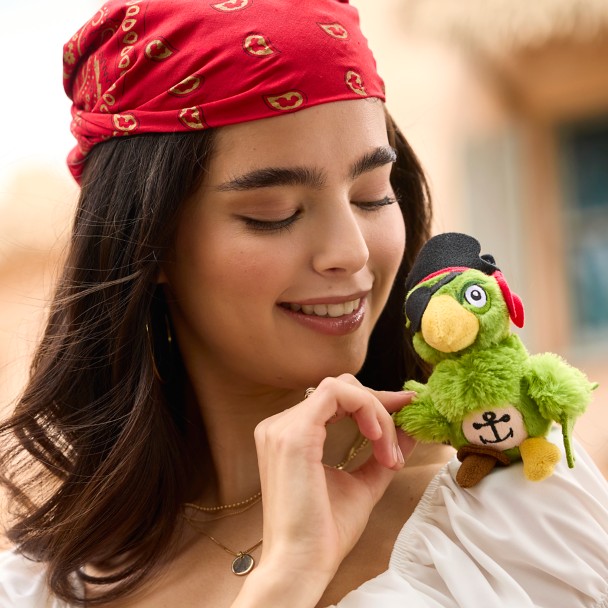 Pirate Parrot Magnetic Shoulder Plush - Pirates of the Caribbean - 5 1/2''