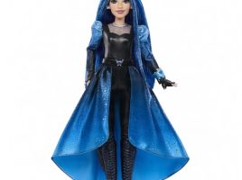 Chloe Deluxe Fashion Doll – Descendants Wicked Wonderland – 11”