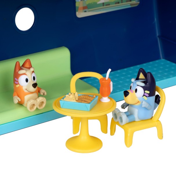 Bluey Cruise Ship Play Set