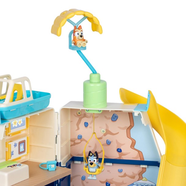 Bluey Cruise Ship Play Set