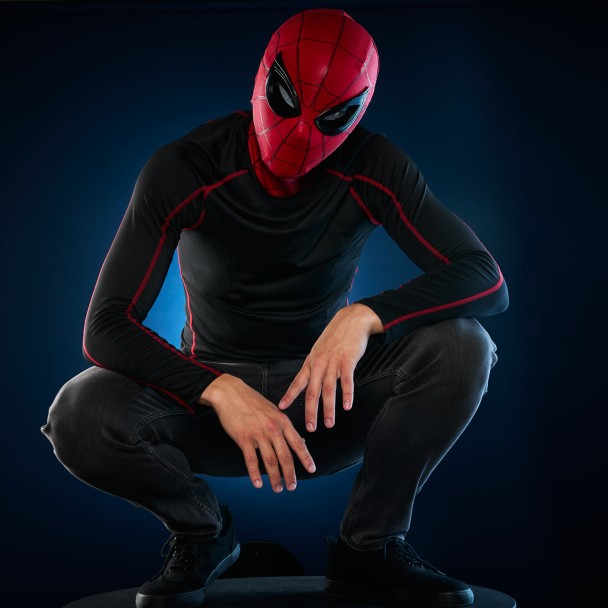 Spider-Man Electronic Expressive Mask by Hasbro - Spider-Man Homecoming - Marvel Legends Series