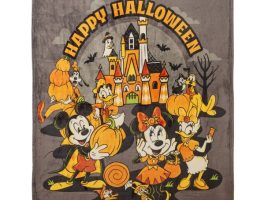 Mickey Mouse and Friends Halloween Fleece Throw