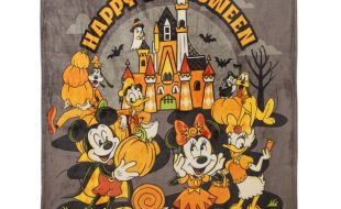 Mickey Mouse and Friends Halloween Fleece Throw